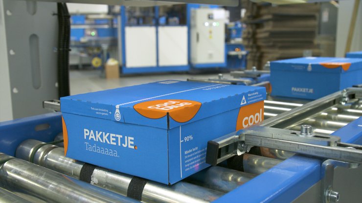 Duurzamere verzending Coolblue pakketjes dankzij nieuwe inpakmachine